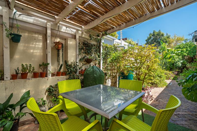 3 Bedroom Property for Sale in Harfield Village Western Cape